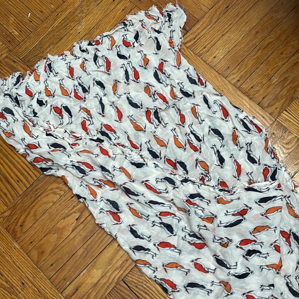 Colorful Bird Pattern Scarf - Picture 3 of 4